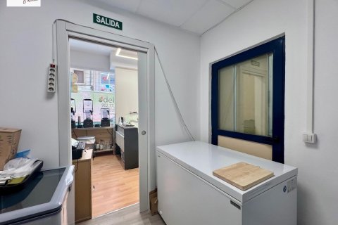 Liikekiinteistö vuokrattavana Valencia, Espanja, 2 makuuhuonetta, 62 m2 No. 186834 - kuva 12
