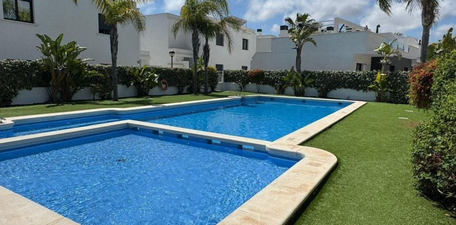 Paritalo La Zenia, Alicante, Espanja 3 makuuhuonetta, 123 m2 No. 186833