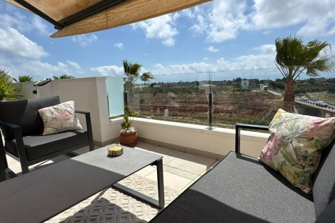 Paritalo myytävänä La Zenia, Alicante, Espanja, 3 makuuhuonetta, 123 m2 No. 186833 - kuva 3