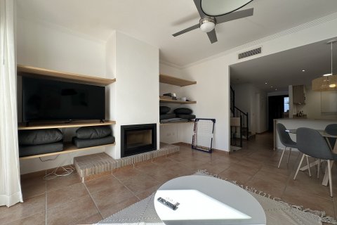 Townhouse for sale in Benahavis, Malaga, Spain 3 bedrooms, 240 sq.m. No. 147345 - photo 14