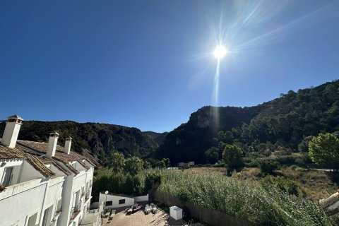 Townhouse for sale in Benahavis, Malaga, Spain 3 bedrooms, 240 sq.m. No. 147345 - photo 20