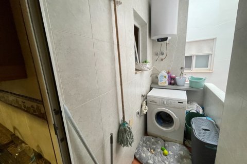 Apartament w Torrevieja, Alicante, Hiszpania 4 sypialnie, 115 mkw. nr 147349 – zdjęcie 6