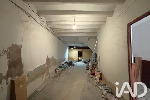 Garage for sale in El Vendrell, Tarragona, Spain 81 sq.m. No. 188091 - photo 5