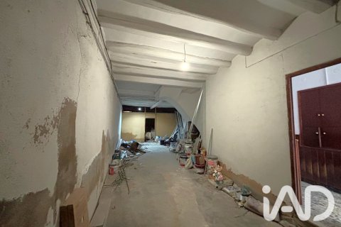 Garage for sale in El Vendrell, Tarragona, Spain 81 sq.m. No. 188091 - photo 4