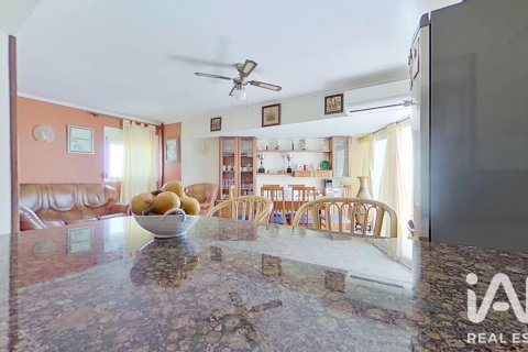 Apartament w El Vendrell, Tarragona, Hiszpania 2 sypialnie, 67 mkw. nr 188092 – zdjęcie 11