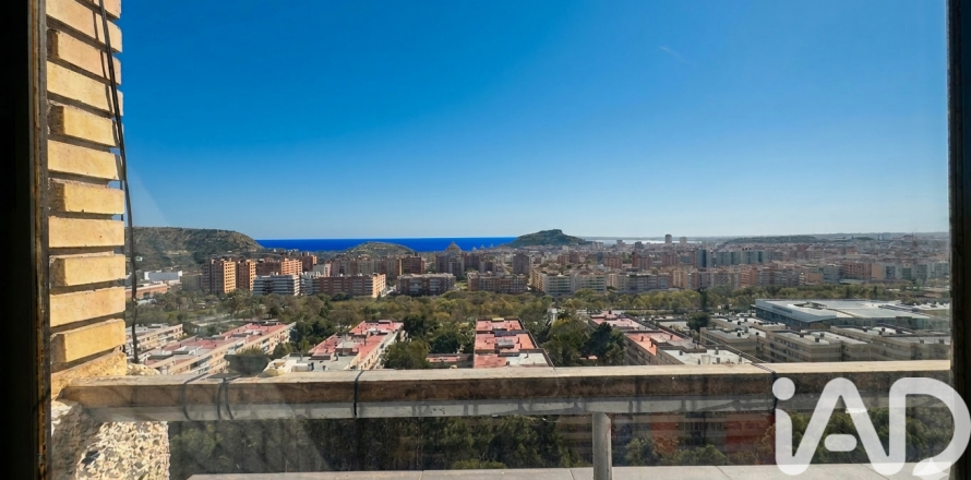 Apartment à Alicante, Espagne 3 chambres, 83 m2 No. 172901