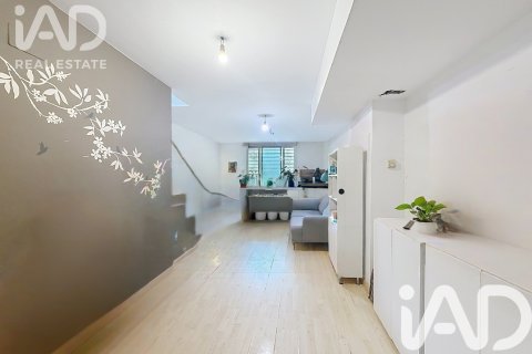 Dvīņu māja pārdošanā Tordera, Barcelona, Spānijā 3 istabas, 84 m2 Nr. 172896 - attēls 3