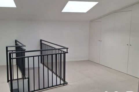 Propiedad comercial en venta en Pozuelo de Alarcón, Madrid, España 335 m2 No. 172897 - foto 9
