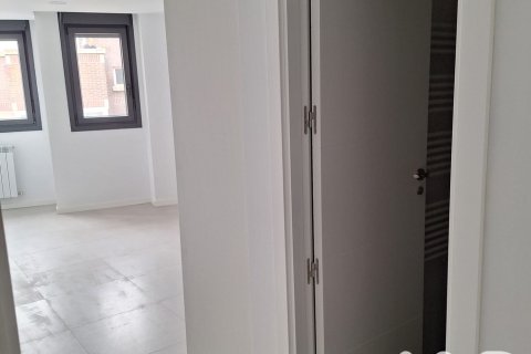 Propiedad comercial en venta en Pozuelo de Alarcón, Madrid, España 335 m2 No. 172897 - foto 4