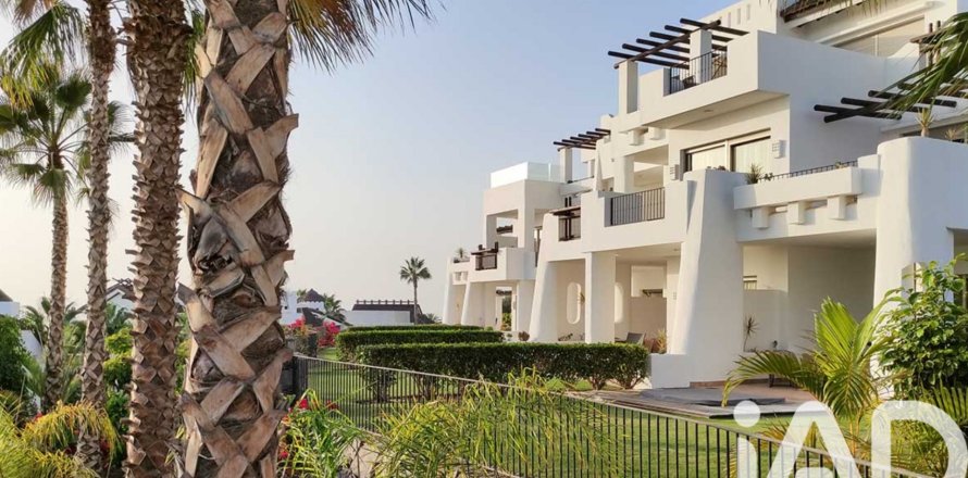 Apartamento en Guía de Isora, Tenerife, España 1 dormitorio, 136 m2 No. 172899