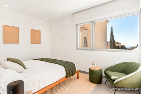 Продажа виллы в Кумбре дель Соль, Аликанте, Испания 4 спальни, 215м2 №163050 - фото 9