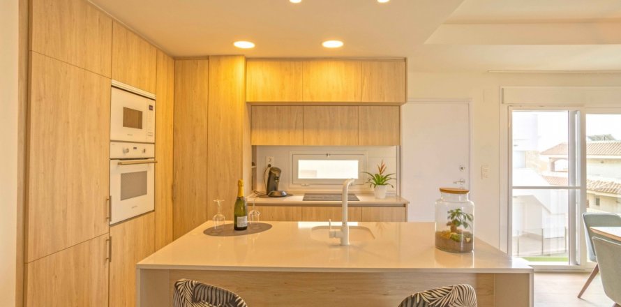 Apartment Villamartin, Alicante, Spain 2 bedrooms, 79 sq.m. No. 114915