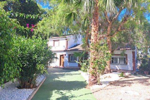 Finca in vendita Orihuela, Alicante, Spagna 5 camere da letto, 250 mq. N° 114757 - foto 11