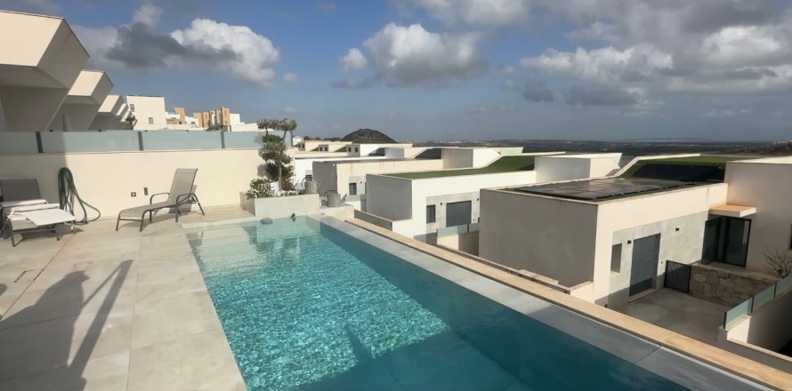 Villa Ciudad Quesada, Alicante, Spagna 3 camere da letto, 236 mq. N° 135712