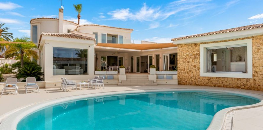 Villa Ciudad Quesada, Alicante, Spain 4 bedrooms, 427 sq.m. No. 135709