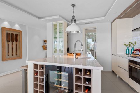 Villa for sale Ciudad Quesada, Alicante, Spain 4 bedrooms, 427 sq.m. No. 135709 - photo 9