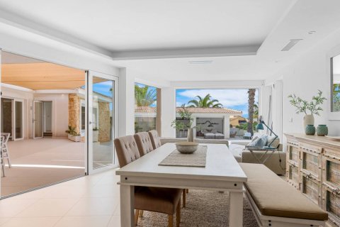 Villa for sale Ciudad Quesada, Alicante, Spain 4 bedrooms, 427 sq.m. No. 135709 - photo 13