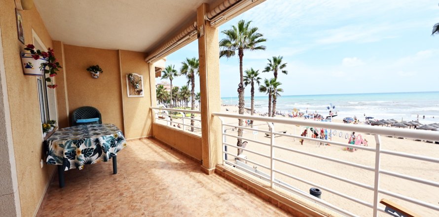Lägenhet Torrevieja, Alicante, Spanien 3 sovrum, 115 kvm. Nr. 135710