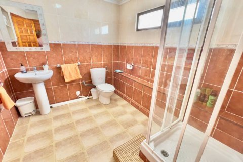 Villa in vendita Ciudad Quesada, Alicante, Spagna 5 camere da letto, 265 mq. N° 135706 - foto 8