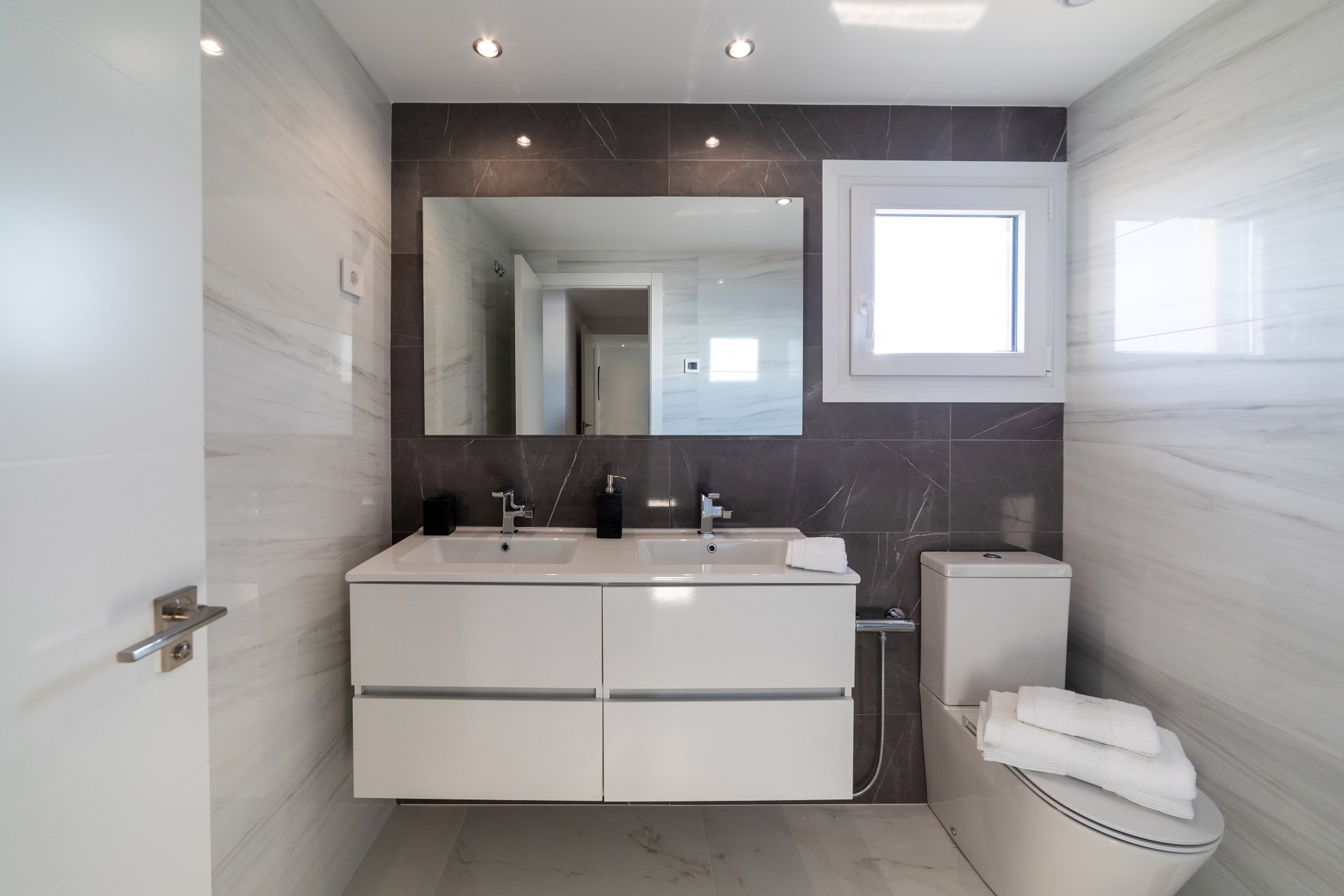 Квартира в Торревьеха, Аликанте, Испания 2 спальни, 76м2 №144879