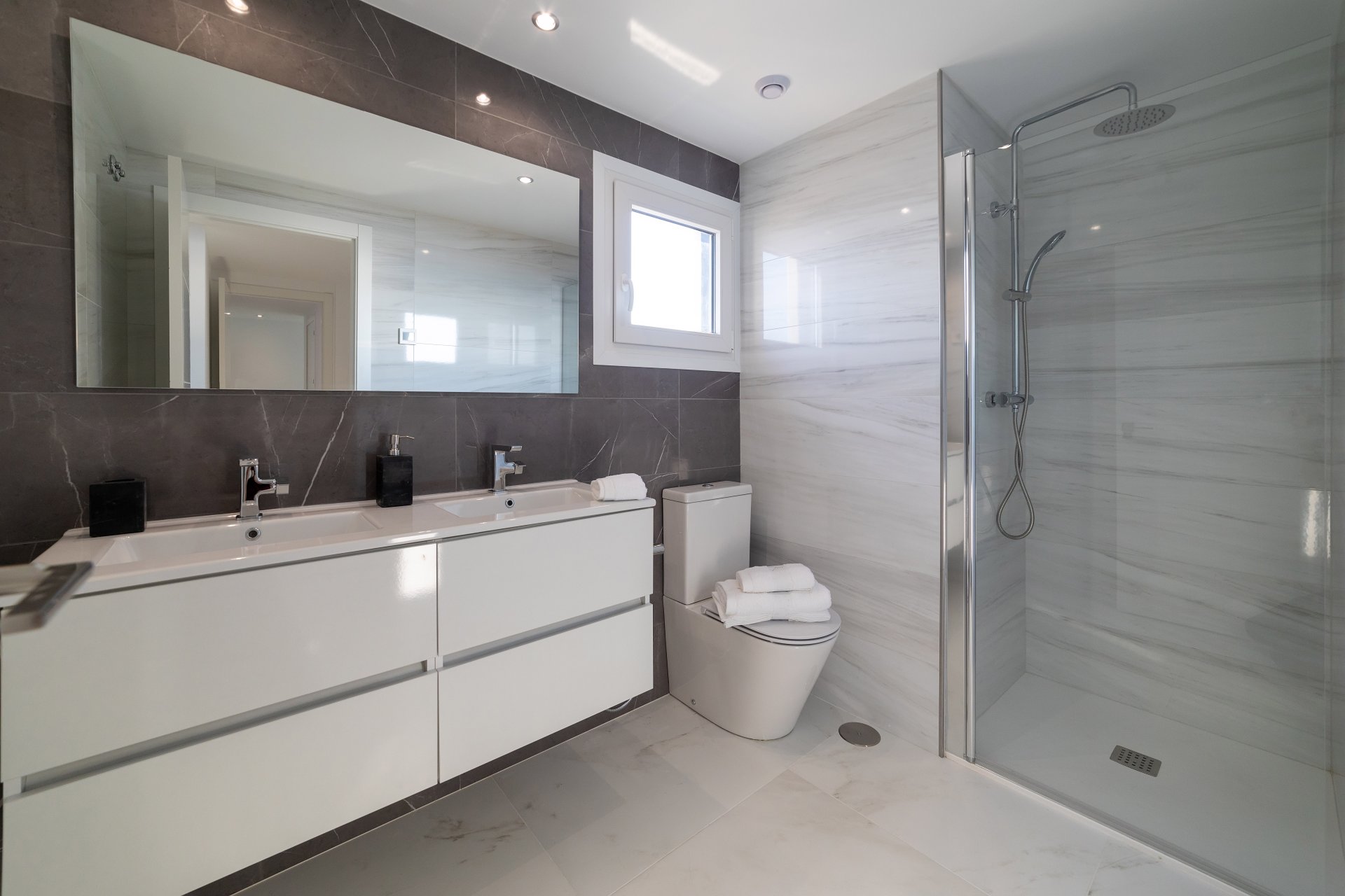 Квартира в Торревьеха, Аликанте, Испания 2 спальни, 76м2 №144879