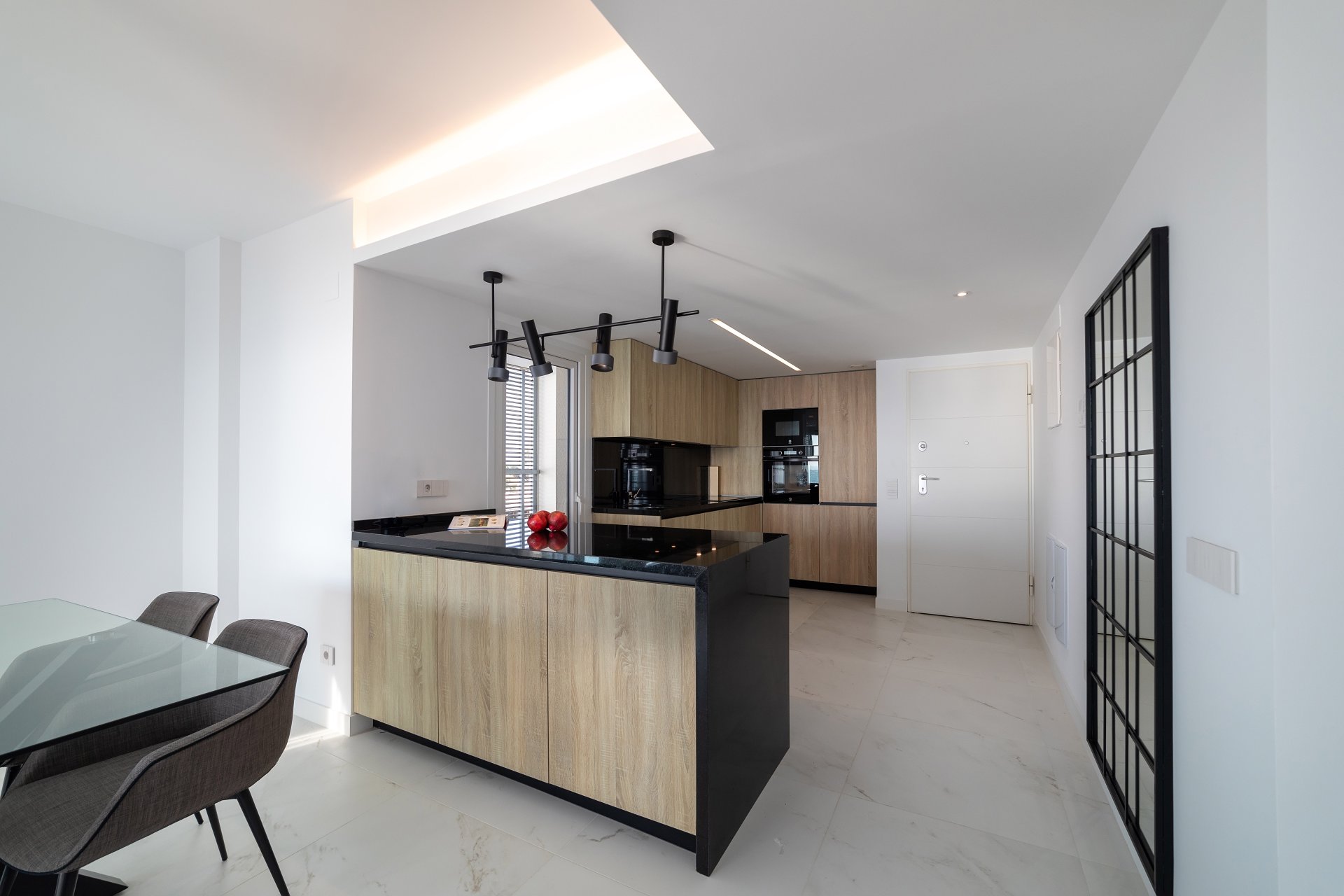 Квартира в Торревьеха, Аликанте, Испания 2 спальни, 76м2 №144879