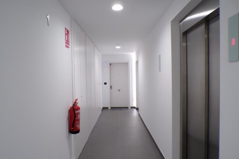 Apartment for sale in Calpe, Alicante, Spain 2 bedrooms, 85 sq.m. No. 143981 - photo 17