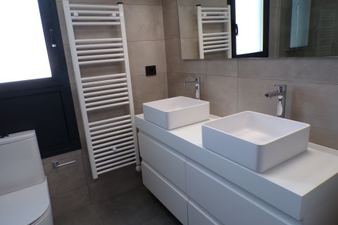 Apartment for sale in Calpe, Alicante, Spain 2 bedrooms, 85 sq.m. No. 143981 - photo 15