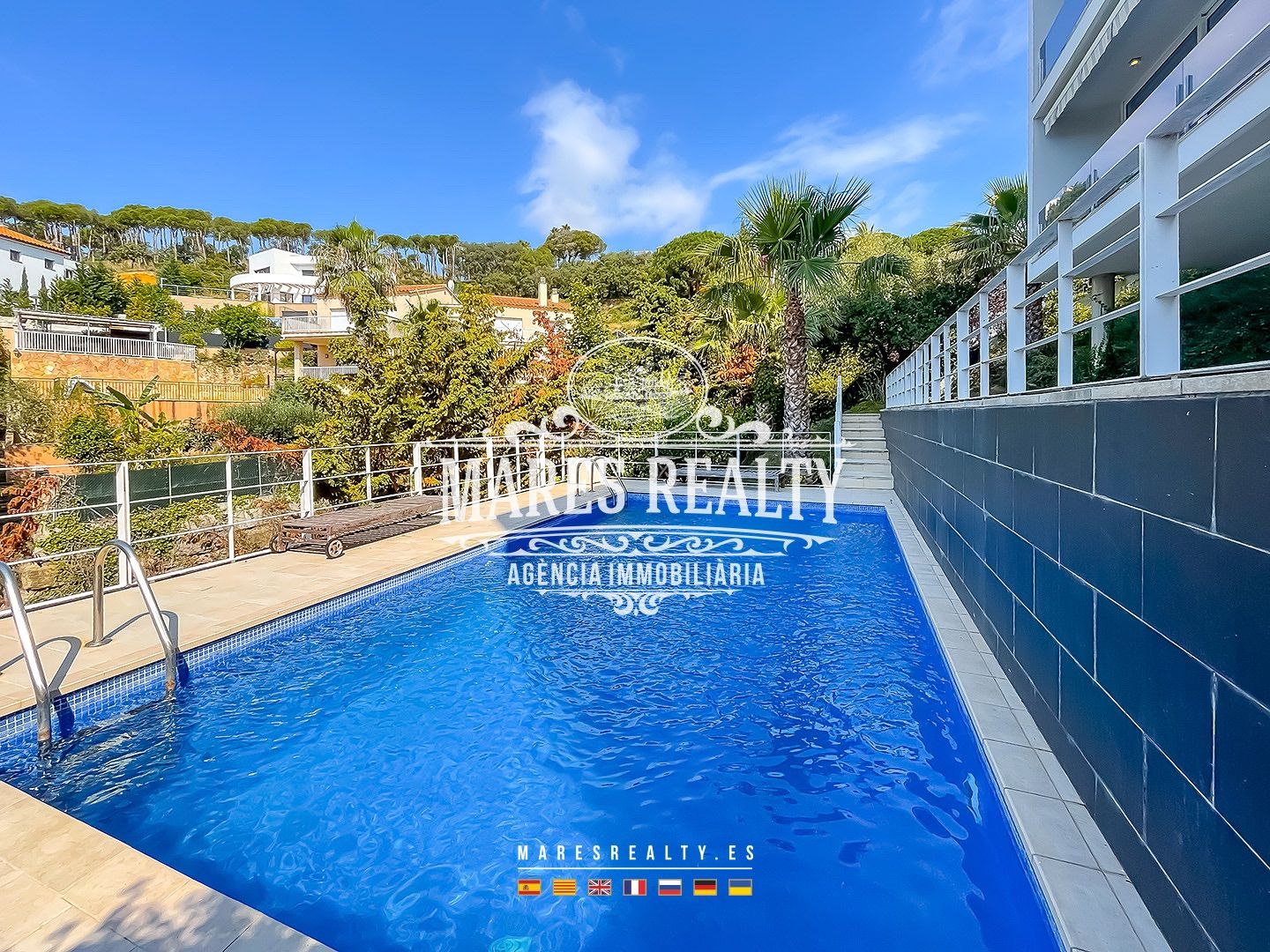 Villa i Lloret de Mar, Girona, Spanien 4 sovrum, 281 kvm. Nr. 104217