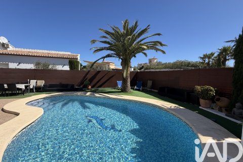Hus till salu i Pedreguer, Alicante, Spanien 3 sovrum, 158 kvm. Nr. 195793 - foto 4