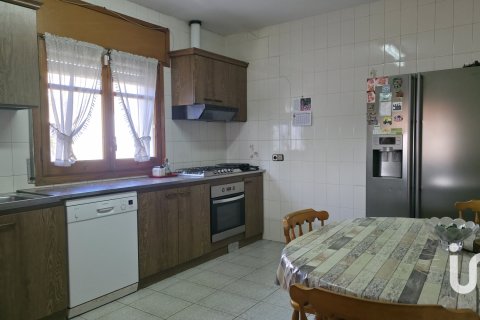 Продажа дома в Ллейда, Лерида, Испания 5 спален, 522м2 №153669 - фото 20
