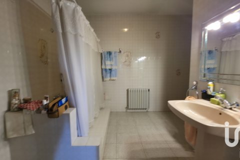 Продажа дома в Ллейда, Лерида, Испания 5 спален, 522м2 №153669 - фото 25