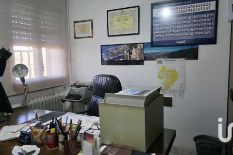 Продажа дома в Ллейда, Лерида, Испания 5 спален, 522м2 №153669 - фото 15