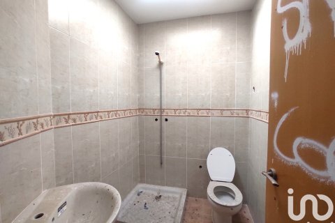 Продажа коммерческой недвижимости в Ллоренс дель Пенедес, Таррагона, Испания 571м2 №153666 - фото 23