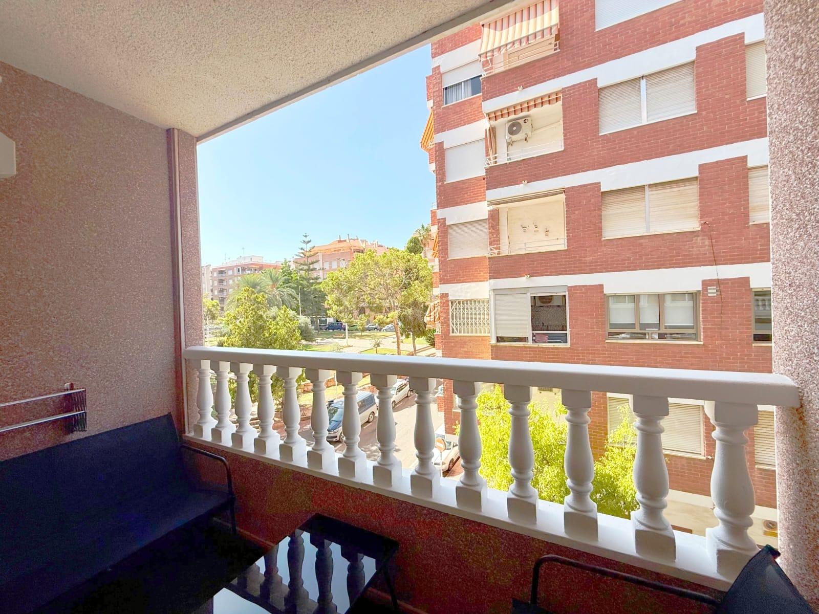 Apartment in Torrevieja, Alicante, Spain 2 bedrooms, 67 sq.m. No. 194954