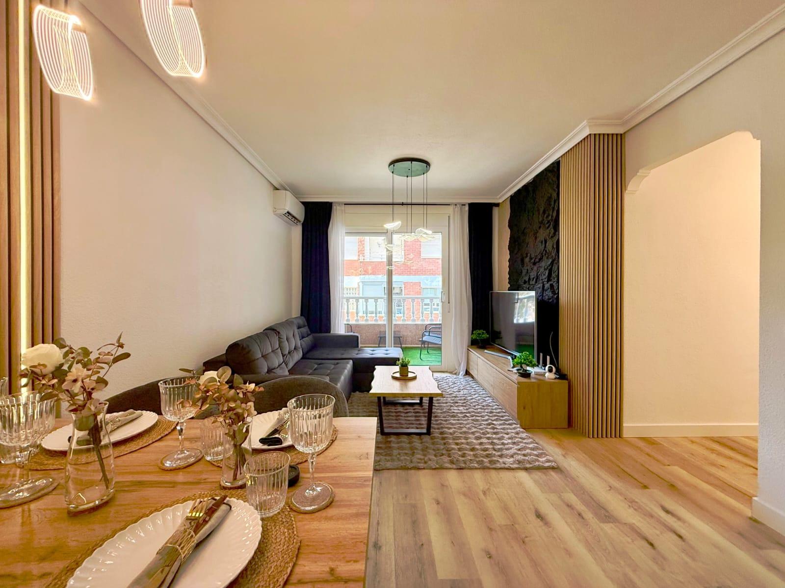 Apartment in Torrevieja, Alicante, Spain 2 bedrooms, 67 sq.m. No. 194954