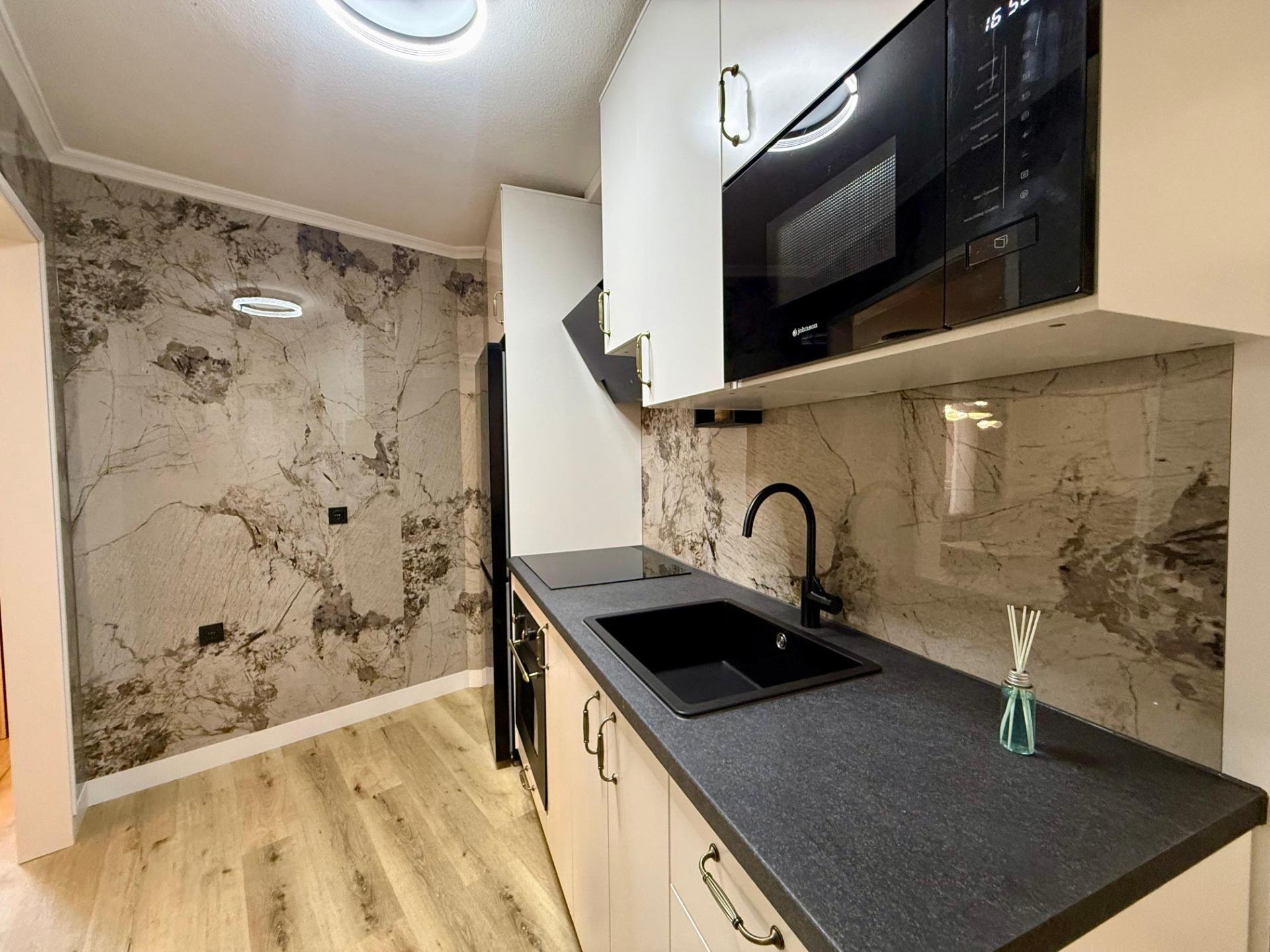 Apartment in Torrevieja, Alicante, Spain 2 bedrooms, 67 sq.m. No. 194954