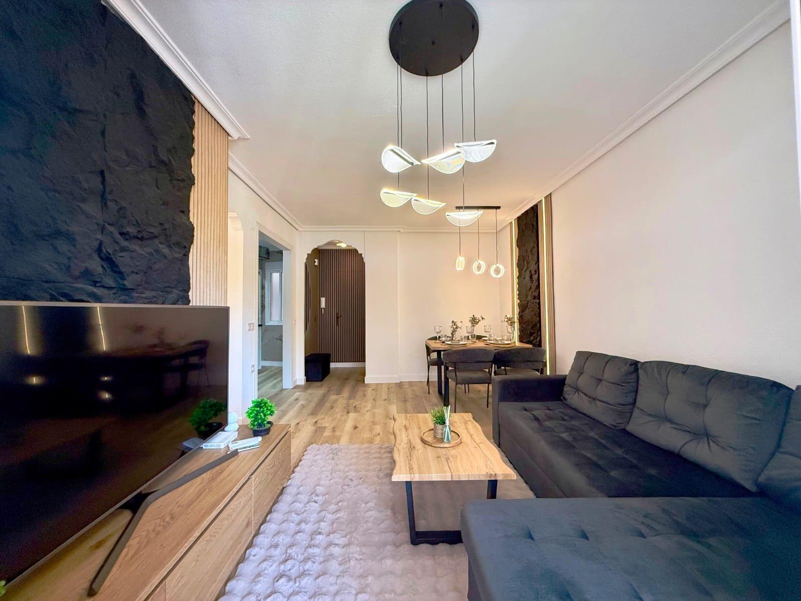 Apartment in Torrevieja, Alicante, Spain 2 bedrooms, 67 sq.m. No. 194954