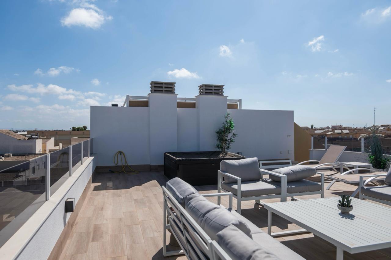Penthouse in Pilar de la Horadada, Alicante, Spain 2 bedrooms, 75 sq.m. No. 194950