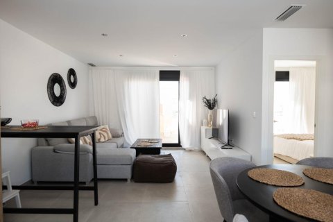 Ático en venta en Pilar de la Horadada, Alicante, España 2 dormitorios, 75 m2 No. 194950 - foto 18
