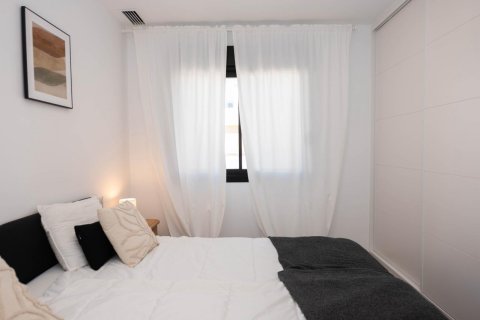 Ático en venta en Pilar de la Horadada, Alicante, España 2 dormitorios, 75 m2 No. 194950 - foto 28