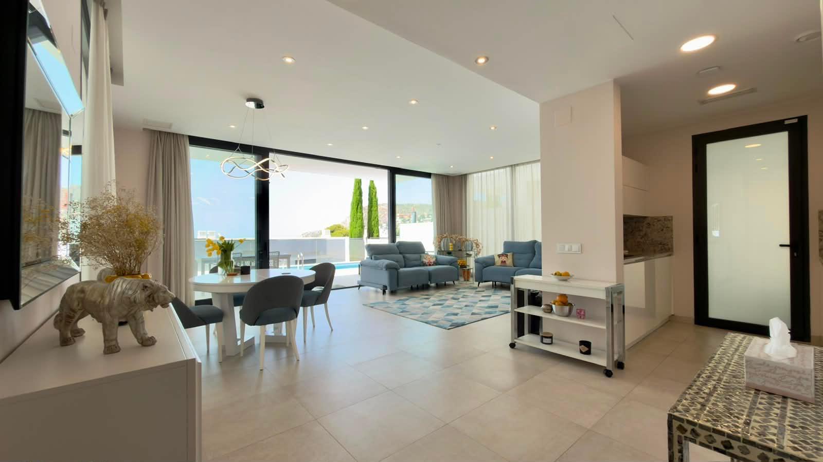 Villa in Calpe, Alicante, Spain 4 bedrooms, 367 sq.m. No. 194955