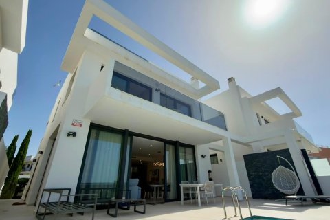 Villa in vendita a Calpe, Alicante, Spagna 4 camere da letto, 367 mq. N° 194955 - foto 2