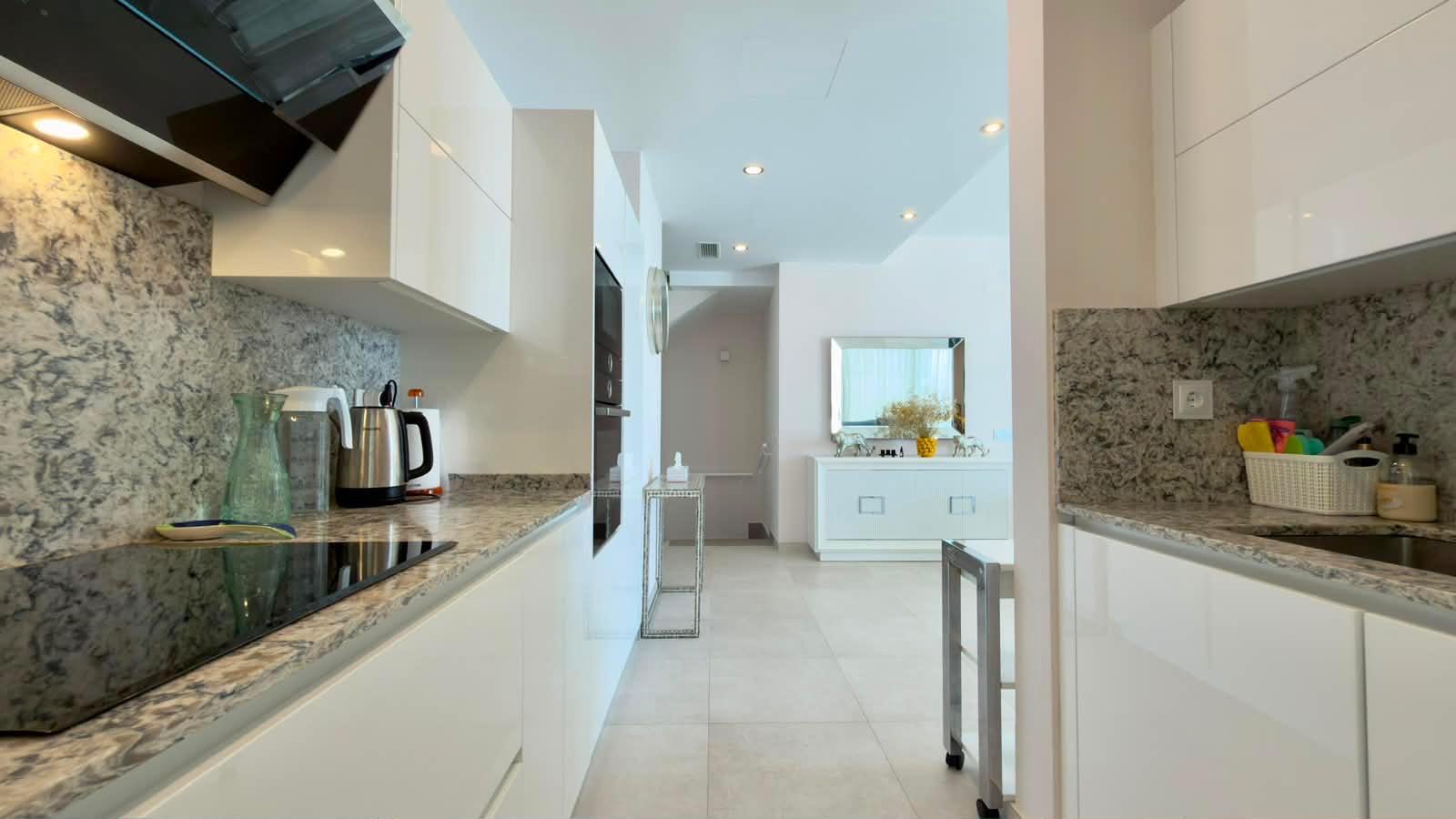 Villa in Calpe, Alicante, Spain 4 bedrooms, 367 sq.m. No. 194955