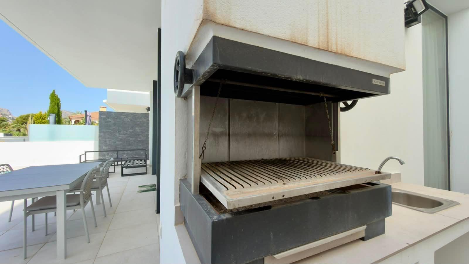 Villa in Calpe, Alicante, Spain 4 bedrooms, 367 sq.m. No. 194955
