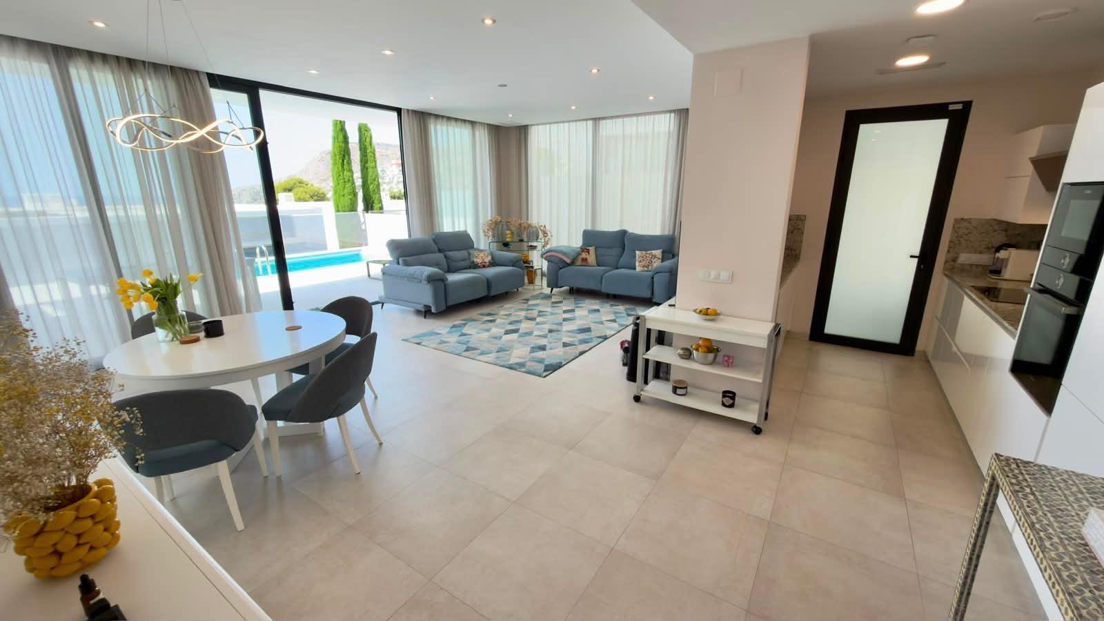 Villa in Calpe, Alicante, Spain 4 bedrooms, 367 sq.m. No. 194955
