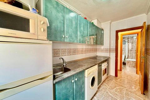 Apartament w Torrevieja, Alicante, Hiszpania 2 sypialnie, 66 mkw. nr 194949 – zdjęcie 26