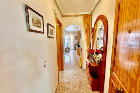 Apartament w Torrevieja, Alicante, Hiszpania 2 sypialnie, 66 mkw. nr 194949 – zdjęcie 9