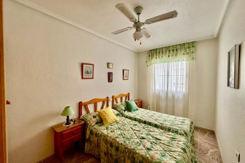 Apartament w Torrevieja, Alicante, Hiszpania 2 sypialnie, 66 mkw. nr 194949 – zdjęcie 12