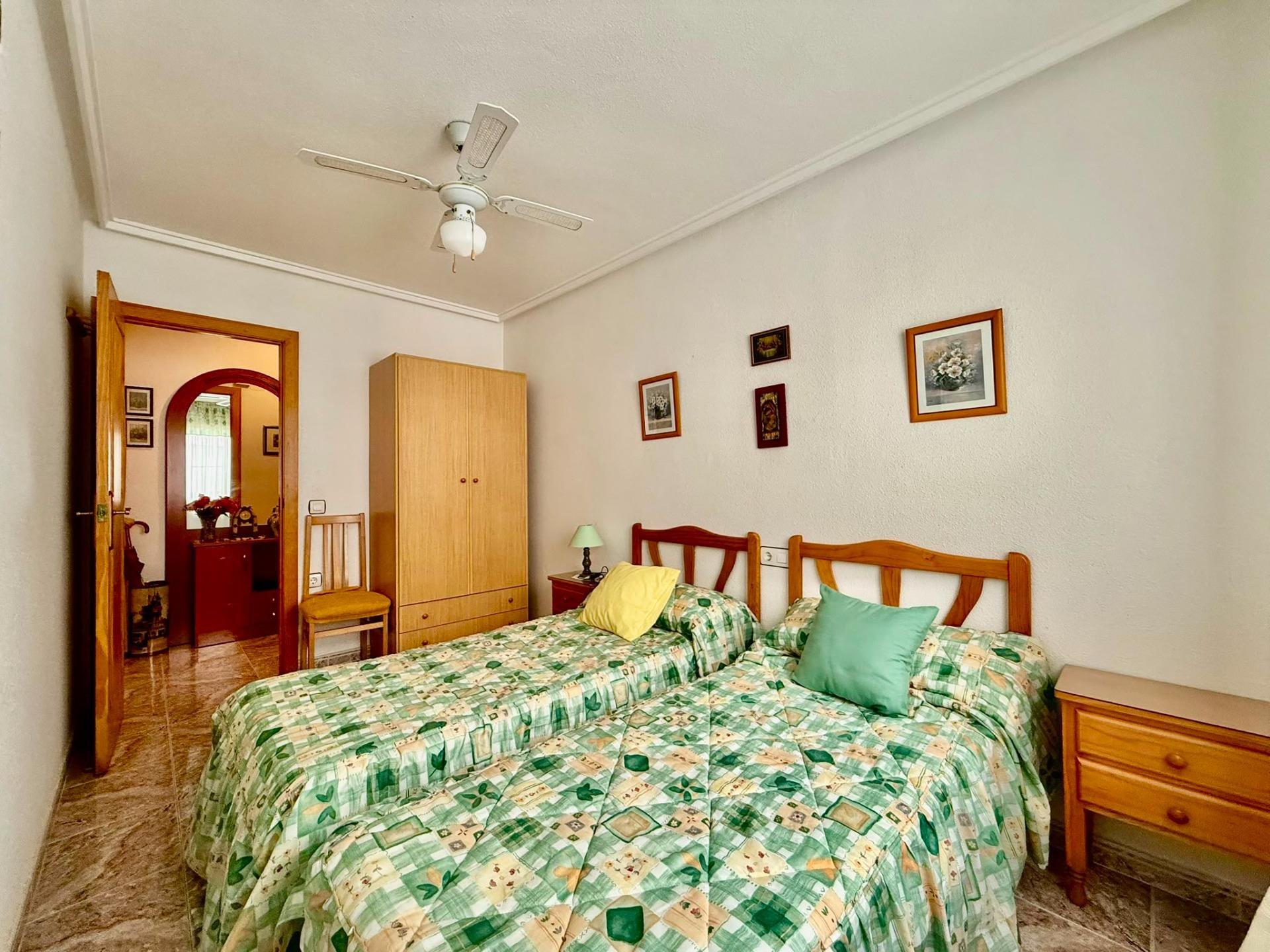 Appartamento a Torrevieja, Alicante, Spagna 2 camere da letto, 66 mq. N° 194949